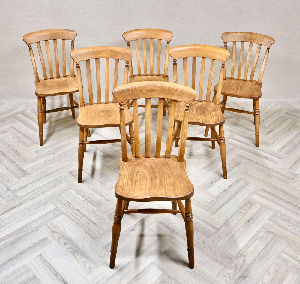 Set 6 Golden Windsor Lathback Kitchen Chairs