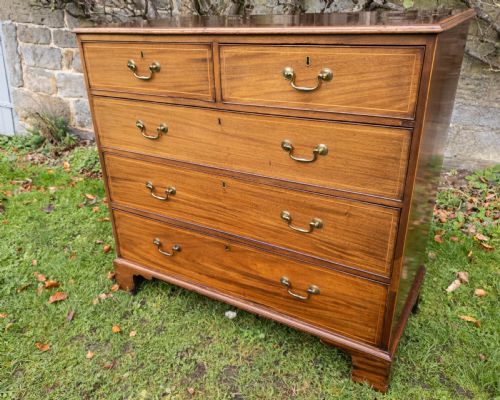 GEORGIAN MAHOGANY INLAID BANDED STRAIGHT FRONT 4 HEIGHT CHEST OF DRAWERS C1780 - ADDITIONAL PHOTO 3