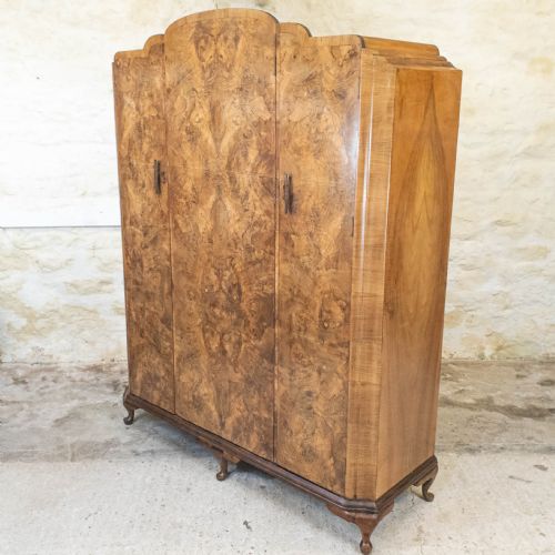 ART DECO BURR WALNUT TRIPLE WARDROBE C1930 - ADDITIONAL PHOTO 6