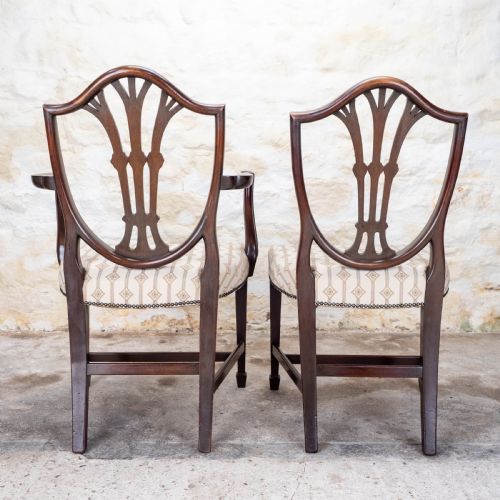 SET OF 8 GEORGIAN HEPPLEWHITE MAHOGANY DINING CHAIRS CARVERS C19TH - ADDITIONAL PHOTO 11
