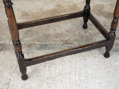 EARLY C18TH OAK OCCASIONAL SIDE TABLE GEORGE I - ADDITIONAL PHOTO 1