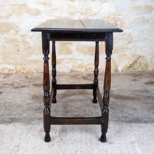 EARLY C18TH OAK OCCASIONAL SIDE TABLE GEORGE I - ADDITIONAL PHOTO 6