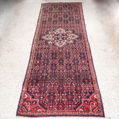 persian heriz handwoven oriental runner 10'6x4' rug - CATEGORY: ANTIQUE RUGS - DATED 1920