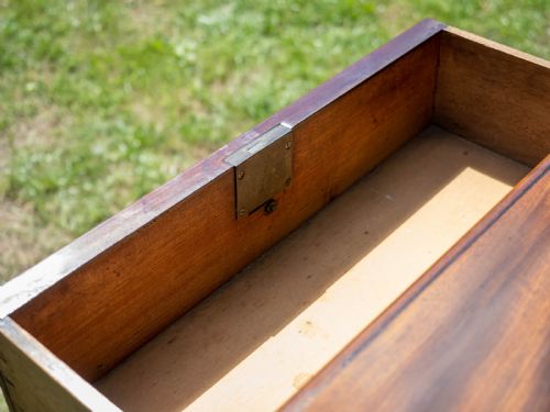 GEORGIAN MAHOGANY CHEST OF DRAWERS WITH OGEE FEET C1800 - ADDITIONAL PHOTO 11