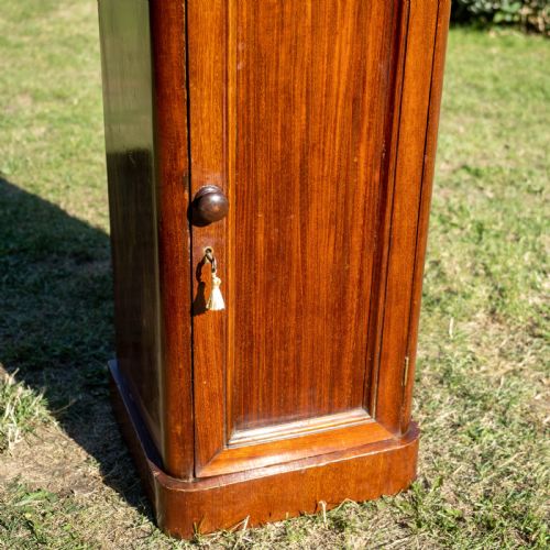 VICTORIAN MARBLE TOP WALNUT BEDSIDE CABINET POT CUPBOARD - ADDITIONAL PHOTO 6