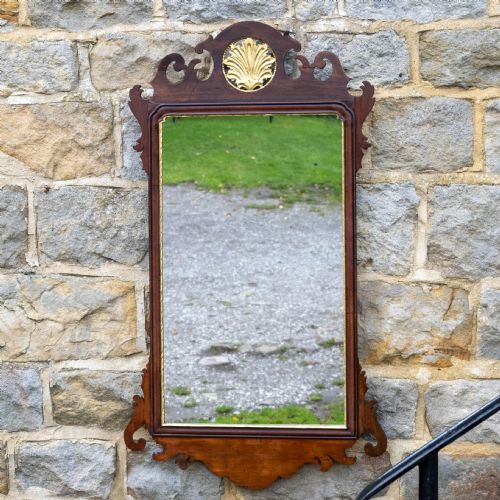GEORGIAN MAHOGANY PARCEL GILT FRETWORK WALL MIRROR - ADDITIONAL PHOTO 3
