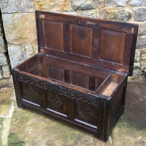 GEORGE I OAK SMALL PANELLED CARVED YORKSHIRE COFFER C1722 CHEST OR KIST - ADDITIONAL PHOTO 9