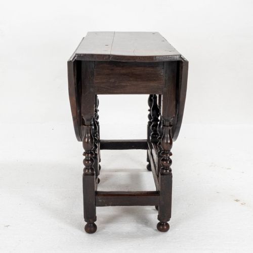 C1700 DARK OAK SMALL GATELEG COUNTRY DINING TABLE LATE C17TH EARLY C18TH - ADDITIONAL PHOTO 12