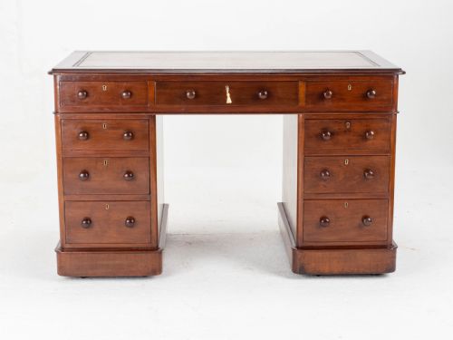 VICTORIAN MAHOGANY PEDESTAL DESK WITH LEATHER SKIVER - ADDITIONAL PHOTO 3