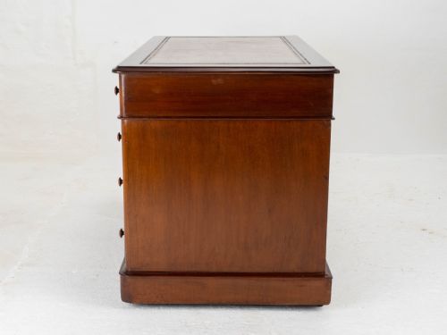 VICTORIAN MAHOGANY PEDESTAL DESK WITH LEATHER SKIVER - ADDITIONAL PHOTO 14