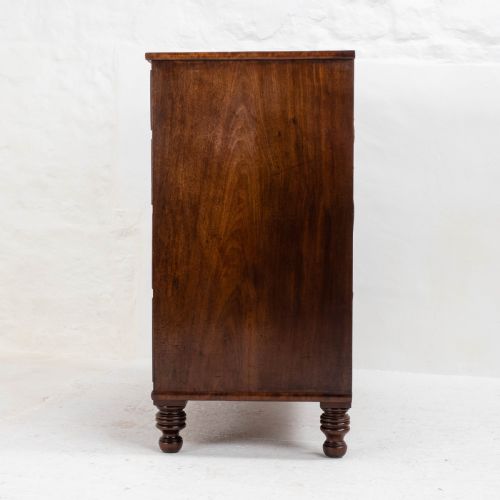 GEORGIAN STRAIGHT FRONT MAHOGANY CHEST OF DRAWERS IN THE MANNER OF GILLOWS C1810 - ADDITIONAL PHOTO 21
