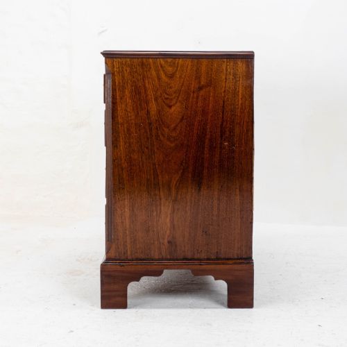 GEORGIAN MAHOGANY INLAID BACHELORS CHEST OF DRAWERS GEORGE IIIII - ADDITIONAL PHOTO 9