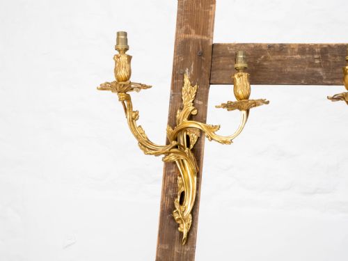 PAIR C19TH FRENCH ROCOCO GILT METAL WALL SCONCES WALL LIGHTS - ADDITIONAL PHOTO 2
