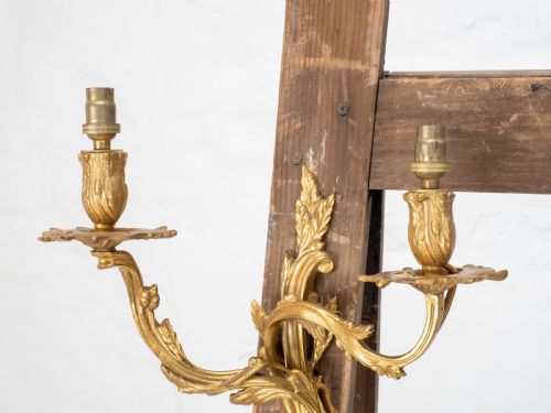 PAIR C19TH FRENCH ROCOCO GILT METAL WALL SCONCES WALL LIGHTS - ADDITIONAL PHOTO 8