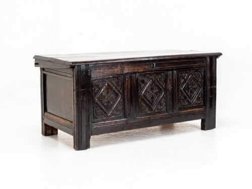 CHARLES II C17TH CARVED OAK PANELLED COFFER W SOLID PLANK LID C1675 CAROLEAN - ADDITIONAL PHOTO 4