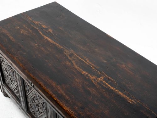 CHARLES II C17TH CARVED OAK PANELLED COFFER W SOLID PLANK LID C1675 CAROLEAN - ADDITIONAL PHOTO 8