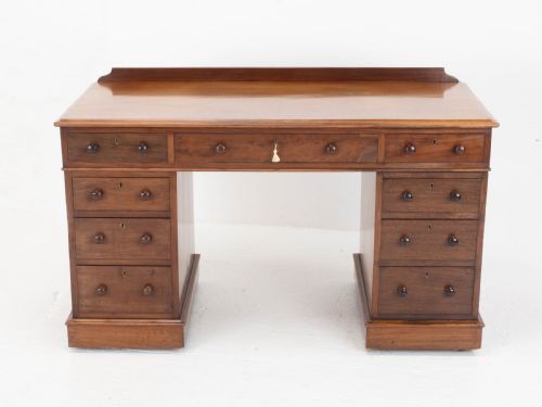 VICTORIAN MAPLE AND CO MAHOGANY PEDESTAL DESK C1876 - ADDITIONAL PHOTO 3