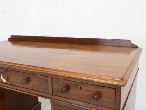 VICTORIAN MAPLE AND CO MAHOGANY PEDESTAL DESK C1876 - ADDITIONAL PHOTO 16