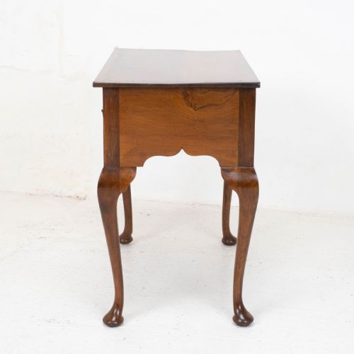 GEORGE I STYLE WALNUT FEATHERBANDED QUARTER VENEERED LOWBOY SIDE TABLE W DRAWERS - ADDITIONAL PHOTO 10