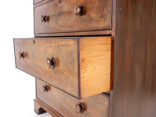 VICTORIAN MAHOGANY TALL STRAIGHT FRONT CHEST OF DRAWERS C1860 TALLBOY - ADDITIONAL PHOTO 9