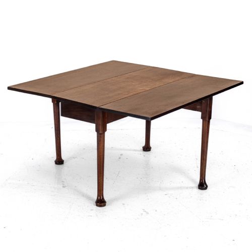 george ii mahogany drop leaf pad foot dining table c1750 georgian - CATEGORY: ANTIQUE TABLES - DATED GEORGIAN