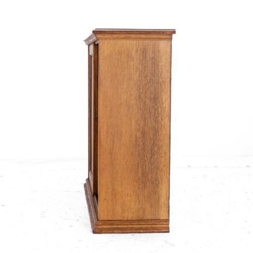 SOLID OAK SLIDING PANEL DOOR CABINET C1930 ANTIQUE - ADDITIONAL PHOTO 6