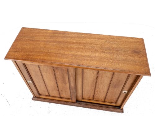 SOLID OAK SLIDING PANEL DOOR CABINET C1930 ANTIQUE - ADDITIONAL PHOTO 12