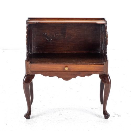 GEORGIAN MAHOGANY BEDSIDE CABINET SIDE TABLE LATE C18TH GEORGE III - ADDITIONAL PHOTO 2