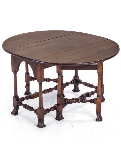 george ii red walnut drop leaf oval gateleg dining table c1730 georgian - CATEGORY: ANTIQUE TABLES - DATED 18TH CENTURY