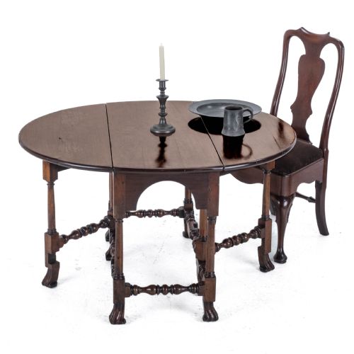 GEORGE II RED WALNUT DROP LEAF OVAL GATELEG DINING TABLE C1730 GEORGIAN - ADDITIONAL PHOTO 1