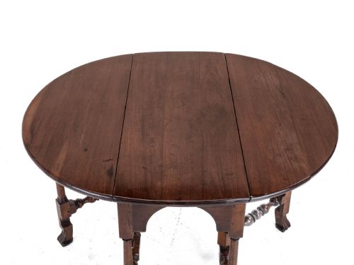 GEORGE II RED WALNUT DROP LEAF OVAL GATELEG DINING TABLE C1730 GEORGIAN - ADDITIONAL PHOTO 9