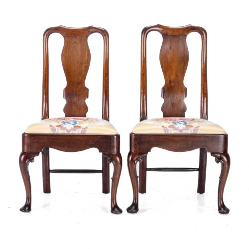EARLY 18TH CENTURY GEORGE I PAIR OF MAHOGANY SILK UPHOLSTERED SIDE CHAIRS CIRCA 1720 GEORGIAN QUEEN ANNE STYLE DINING - ADDITIONAL PHOTO 11
