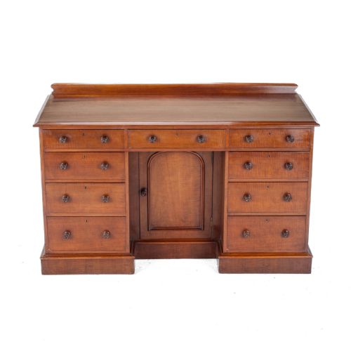19th century victorian mahogany kneehole desk circa 1870 - CATEGORY: ANTIQUE DESKS - DATED VICTORIAN