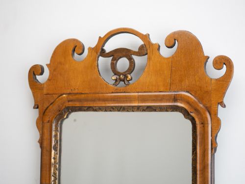 18TH CENTURY CHIPPENDALEPERIOD SYCAMORE ROCOCO SMALL FRETWORK MIRROR WITH GILT SLIP CIRCA 17601780 GEORGIAN GEORGE III - ADDITIONAL PHOTO 2