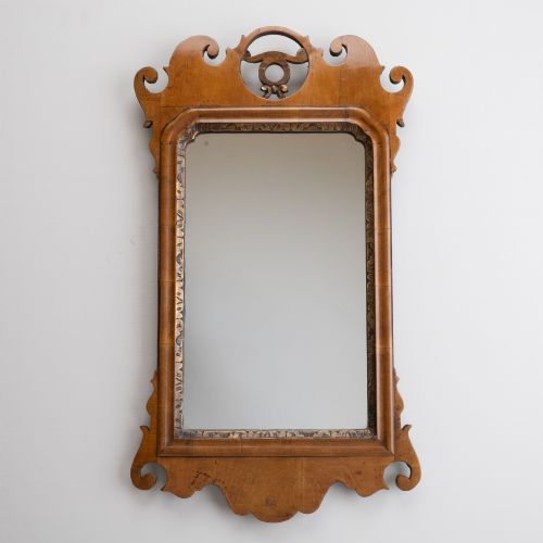 18TH CENTURY CHIPPENDALEPERIOD SYCAMORE ROCOCO SMALL FRETWORK MIRROR WITH GILT SLIP CIRCA 17601780 GEORGIAN GEORGE III - ADDITIONAL PHOTO 10