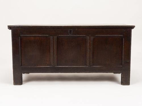 EARLY 18TH CENTURY ENGLISH OAK THREEPANEL COFFER C17201740 - ADDITIONAL PHOTO 5