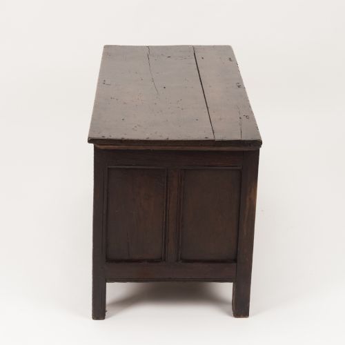 EARLY 18TH CENTURY ENGLISH OAK THREEPANEL COFFER C17201740 - ADDITIONAL PHOTO 8