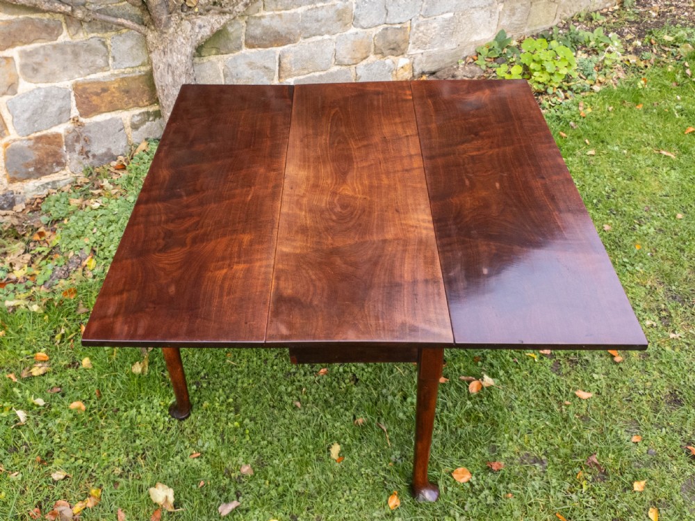 George II Mahogany Pad Foot Drop Leaf Dining Table C1750 (Georgian) View IV