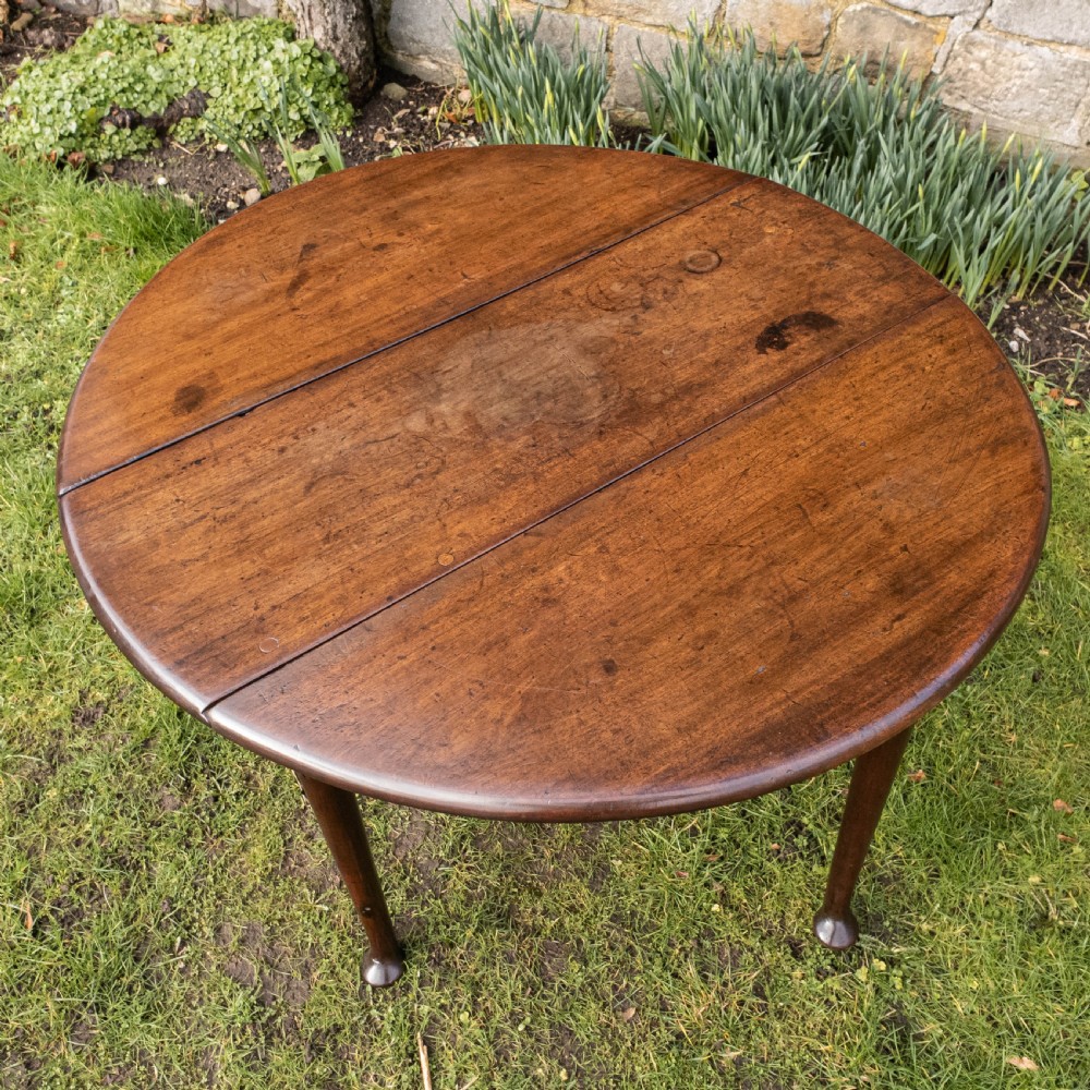 George II Mahogany Pad Foot Gateleg Oval Dining View X