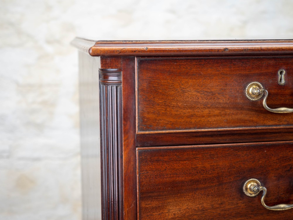 Georgian Mahogany Inlaid & Crossbanded Chest of Drawers (George III) View IV