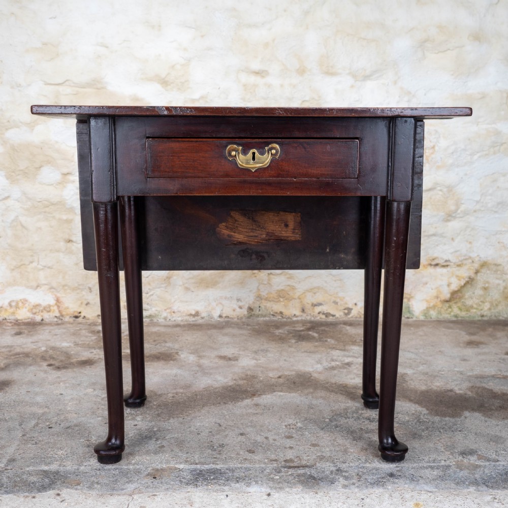 George II Pad Foot Mahogany Console / Drop-Leaf Tea Table View X