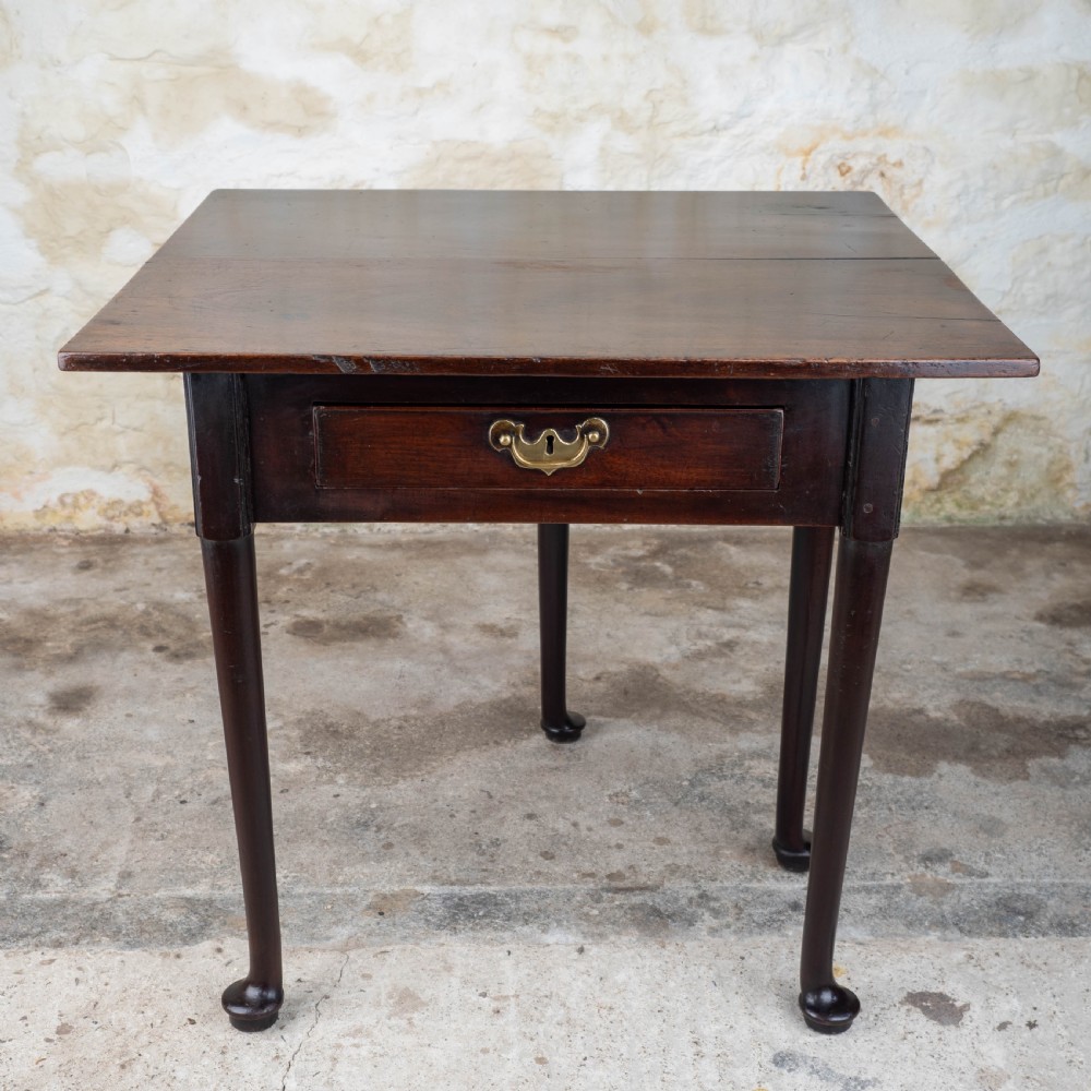 George II Pad Foot Mahogany Console / Drop-Leaf Tea Table View XIII