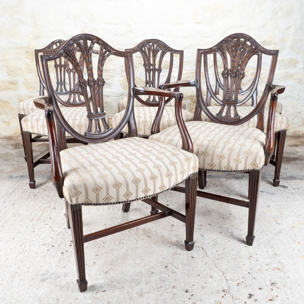Set of 8 Georgian Hepplewhite Mahogany Dining Chairs & Carvers C19th View IV