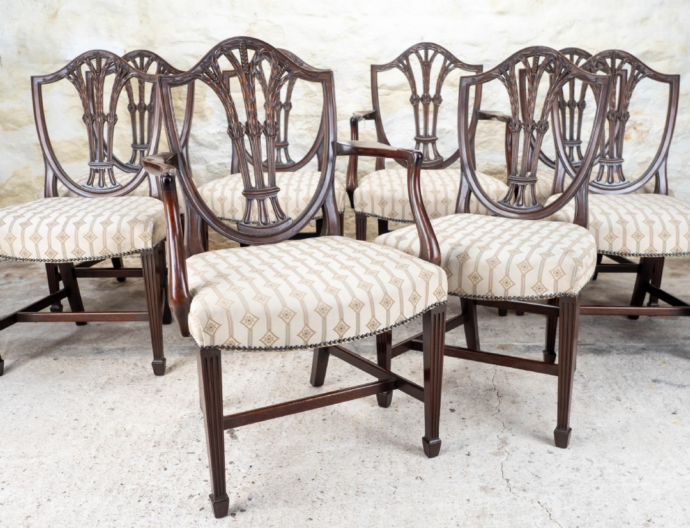 Set of 8 Georgian Hepplewhite Mahogany Dining Chairs & Carvers C19th View VI