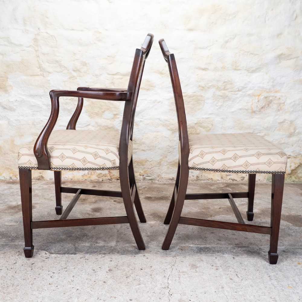 Set of 8 Georgian Hepplewhite Mahogany Dining Chairs & Carvers C19th View XI