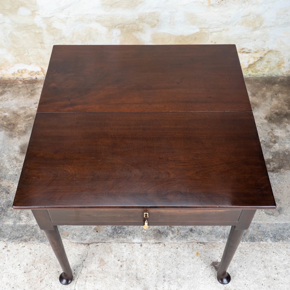 George II Pad Foot Mahogany Console / Drop-Leaf Tea Table View X