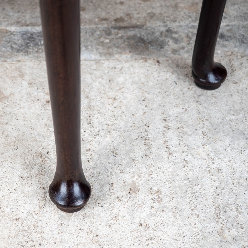 George II Pad Foot Mahogany Console / Drop-Leaf Tea Table View XIV