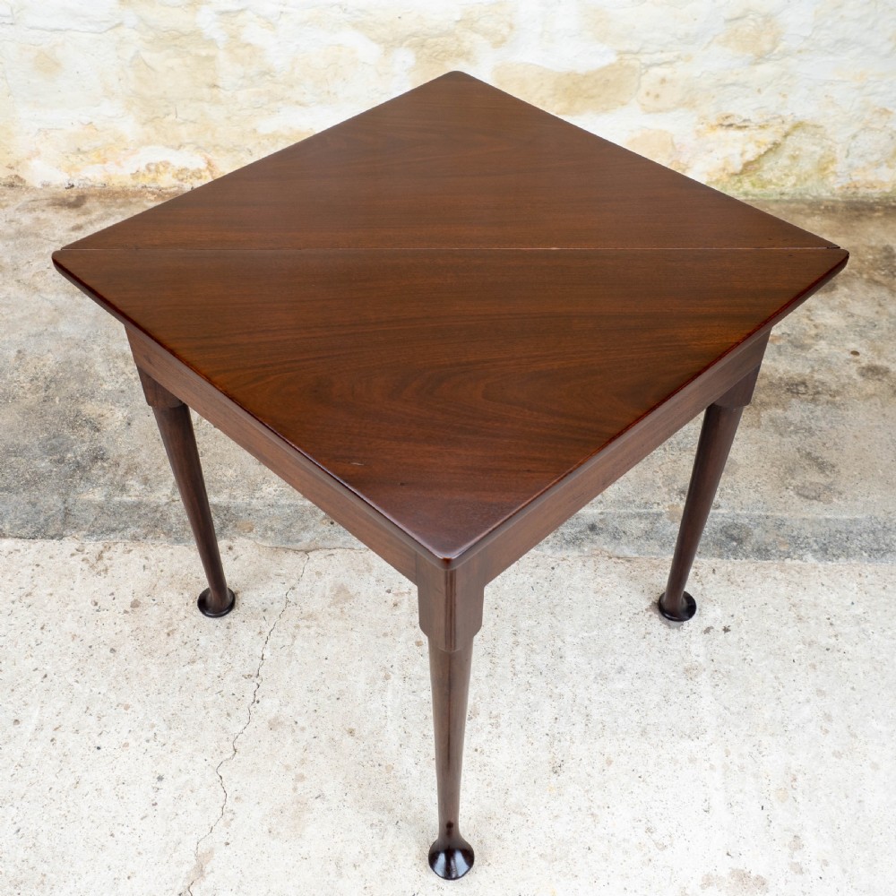 George II Pad Foot Mahogany Triangular Corner Drop-Leaf Tea Table View VII