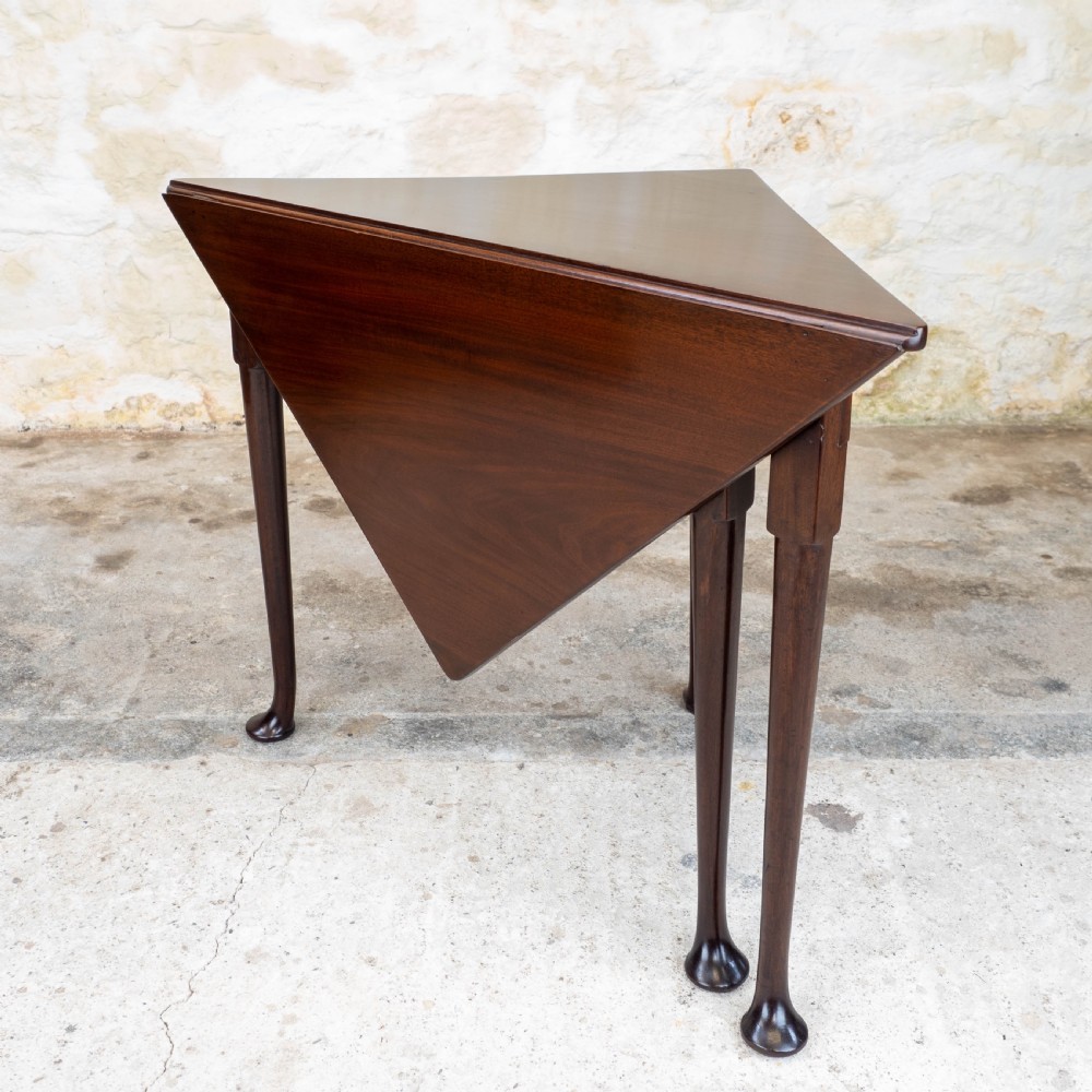 George II Pad Foot Mahogany Triangular Corner Drop-Leaf Tea Table View IX