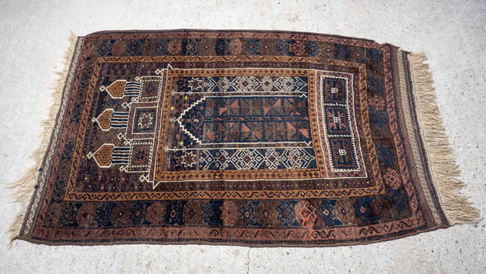 Afghan Baluch Prayer Rug C1900 5'6.5